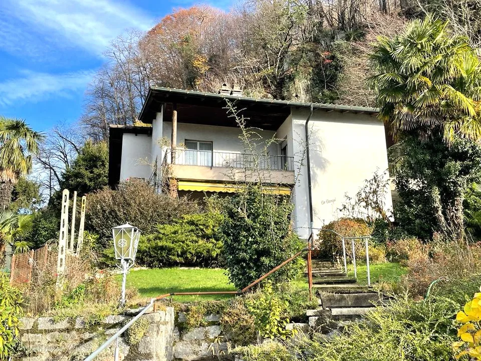 Arbedo, grande casa 5.5 locali, vista aperta