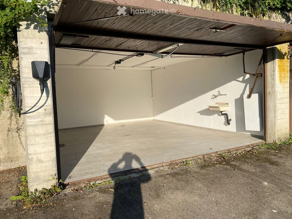 4,5 Zimmer Maisonette - Attikawohnung in Thalwil mit 180° Seesicht und hohem Eigentumsstandard