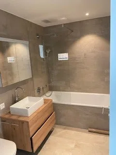 4,5 Zimmer Maisonette - Attikawohnung in Thalwil mit 180° Seesicht und hohem Eigentumsstandard