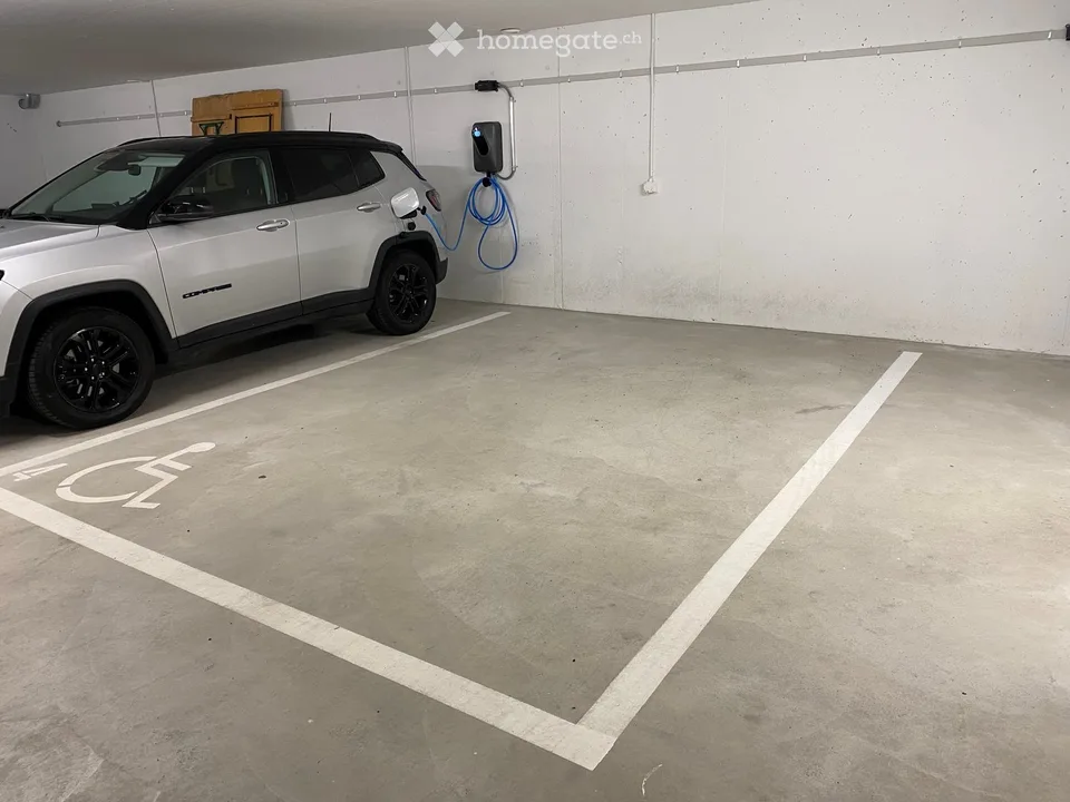4,5 Zimmer Maisonette - Attikawohnung in Thalwil mit 180° Seesicht und hohem Eigentumsstandard