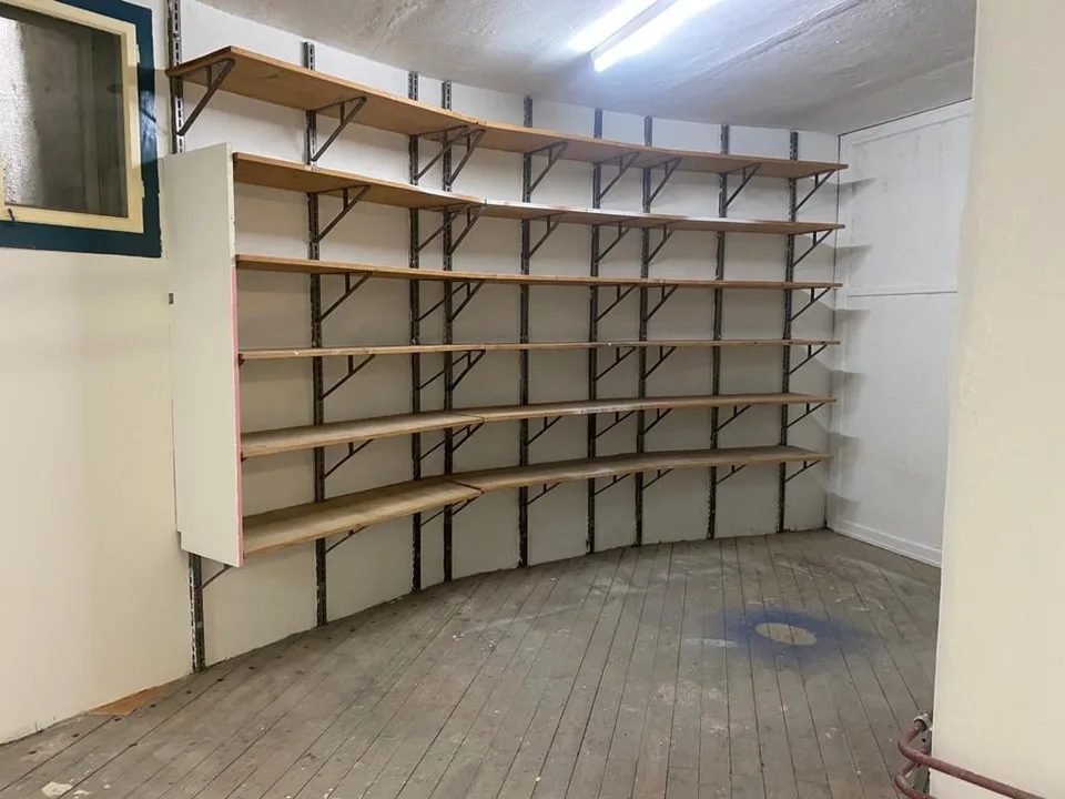 Werkstatt/ Hobbyraum/ Lager mitten in der Stadt zu vermieten