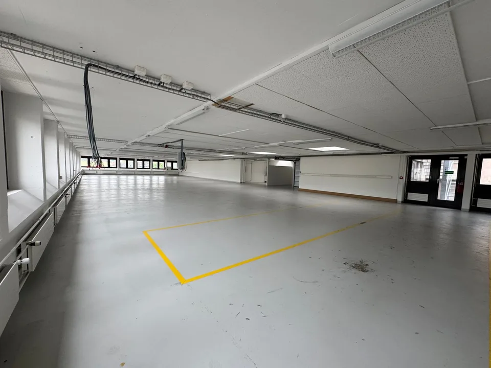550m2 di spazio ufficio aperto con molte possibilità