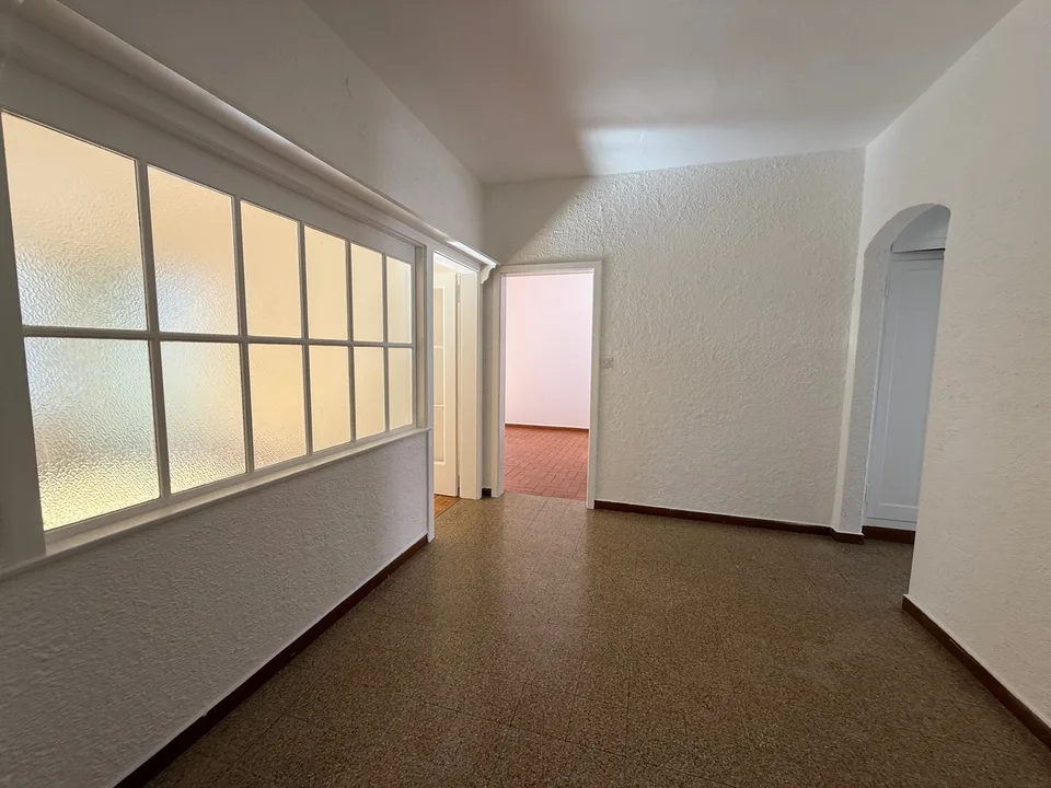 Cozy 4-room apartment in quiet area