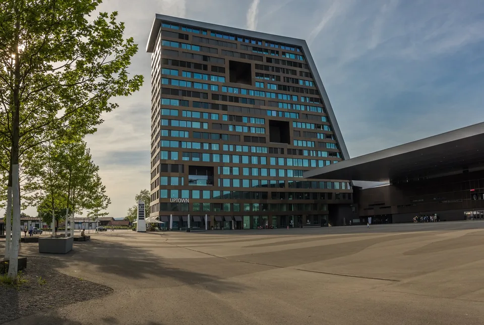 Helles und modern ausgebautes Büro zu vermieten (inkl. Reinigung, Strom und NK)