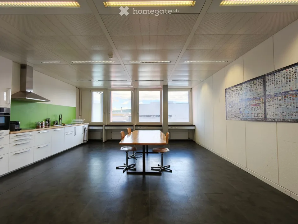 350 m² Bürofläche an zentraler Lage in Muttenz zu vermieten