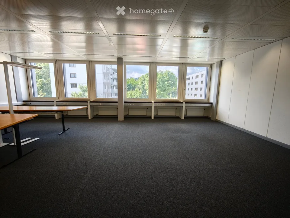 350 m² Bürofläche an zentraler Lage in Muttenz zu vermieten