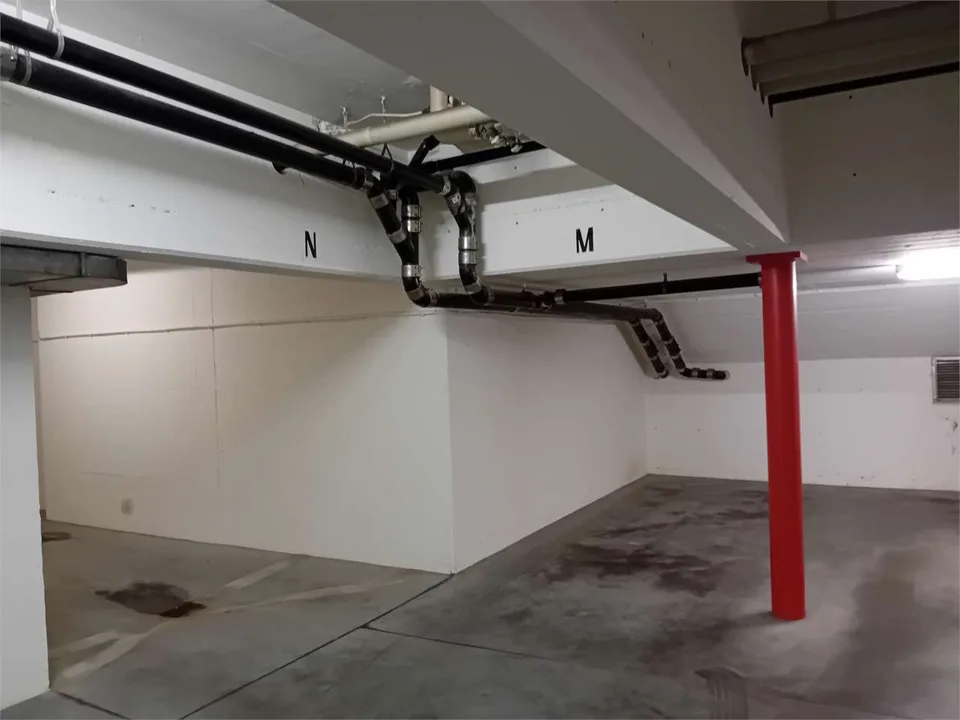 Lugano Garageplatz in der City zu vermieten