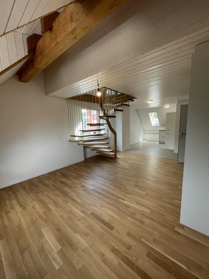 Maisonette-Dachwohnung im Lorrainequartier