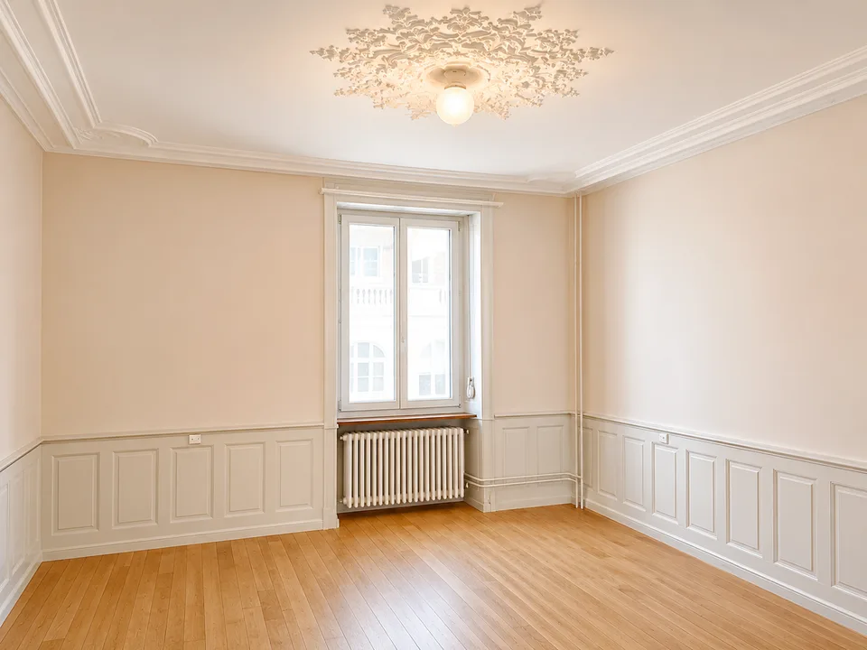 Bell'appartamento di 4.5 locali a Tavannes – Grand-Rue 34