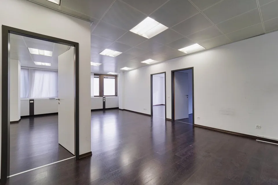Büro im Finanzherz von Paradiso