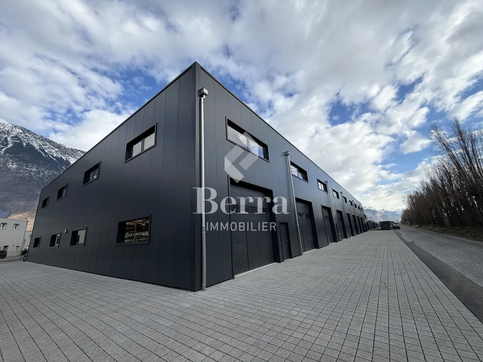 Dernière halle de plus de 200m2 disponible !