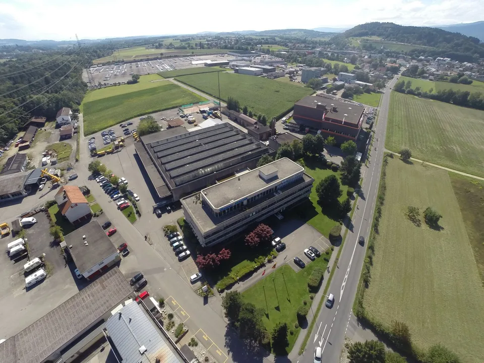 Büro-/Gewerbeflächen 990m2 zu vermieten