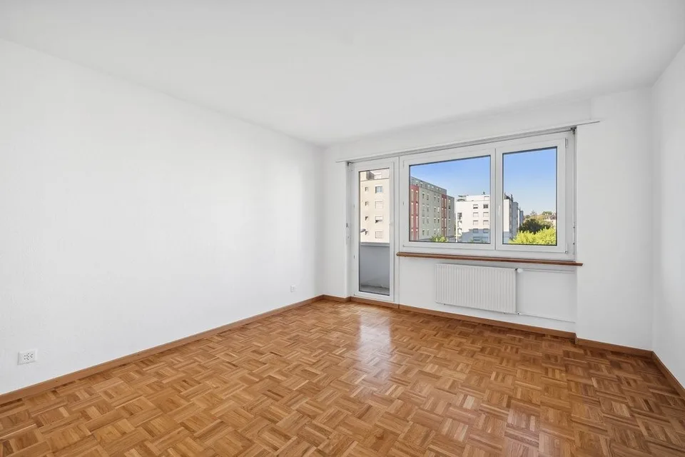 Wohnung mit 3 Zimmern und großem sonnigen Balkon
