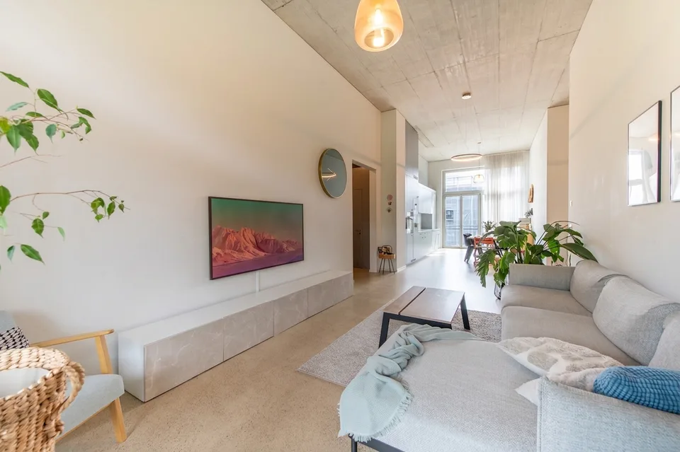Wohnen auf mehreren Ebenen - Attraktive 5.5-Zimmer-Wohnung mit Balkon