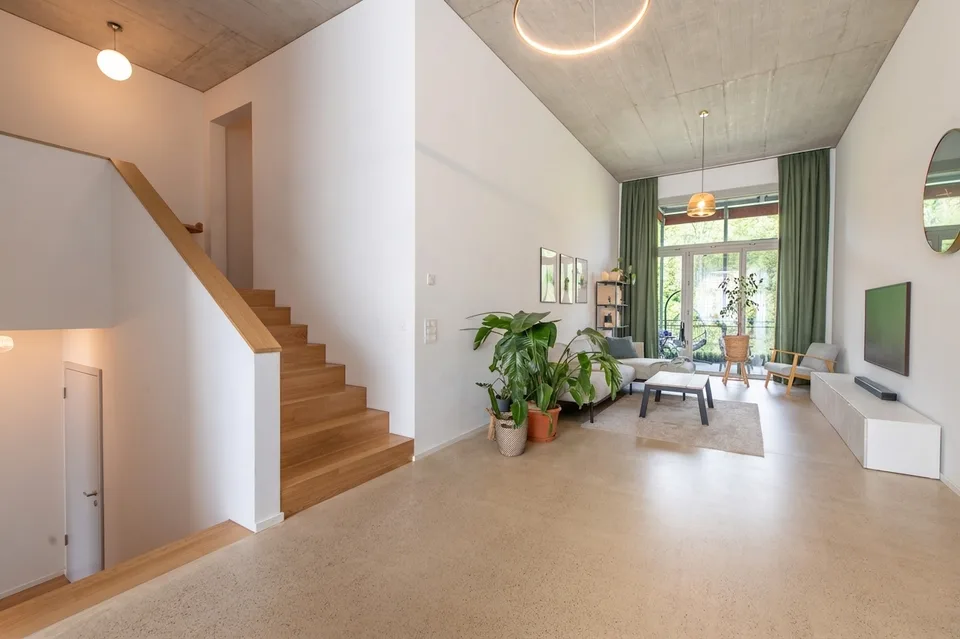 Wohnen auf mehreren Ebenen - Attraktive 5.5-Zimmer-Wohnung mit Balkon