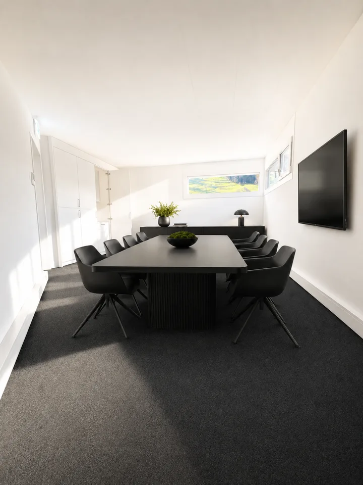 Erfolg beginnt nicht bei der Einrichtung. Erfolg beginnt bei der Adresse. – Foto 8 von 8