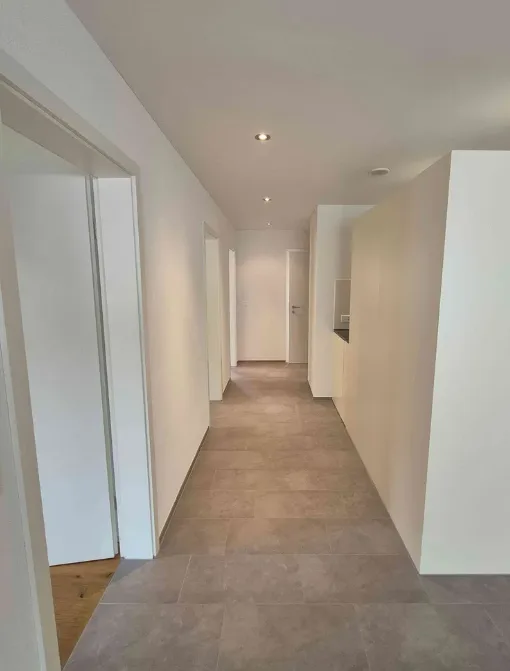 Moderne 3.5-Zimmer-Wohnung in Niederhelfenschwil – sonnig, ruhig und komfortabel