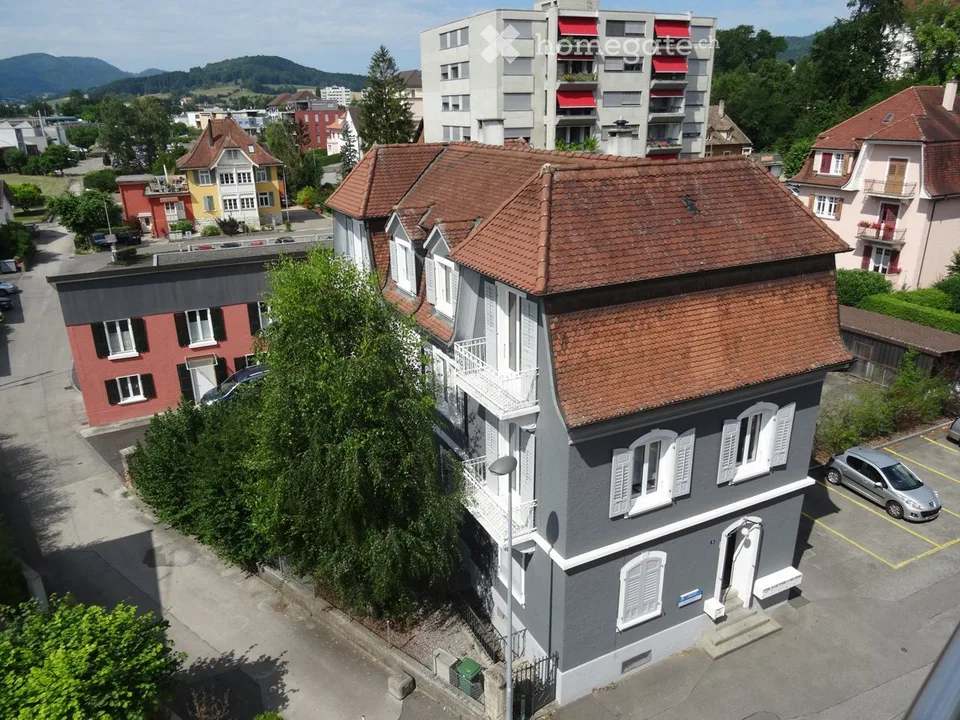 Appartement rénové en 2020, grande hauteur de pièce