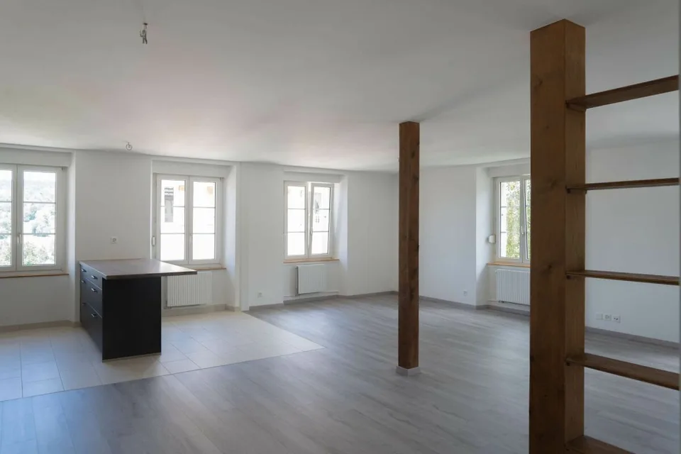Grand Rue 8 4,5 pièces au 1er Est
