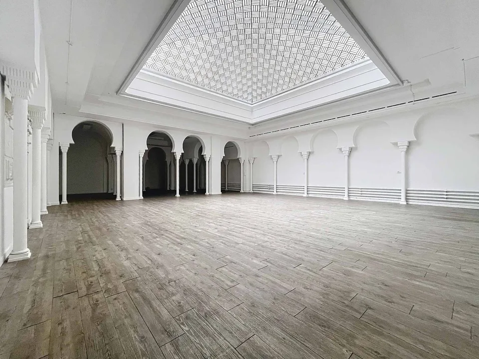 Grande superficie modulare nel cuore della città - Ideale per attività specializzate - Hôtel-de-Ville 2