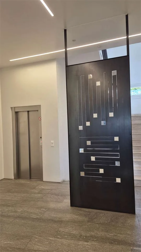 Wir suchen einen Nachmieter - helles Büro im Zentrum von Chiasso – Foto 6 von 13