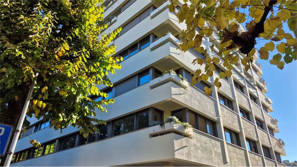 Nous recherchons un sous-locataire - bureau lumineux au centre de Chiasso
