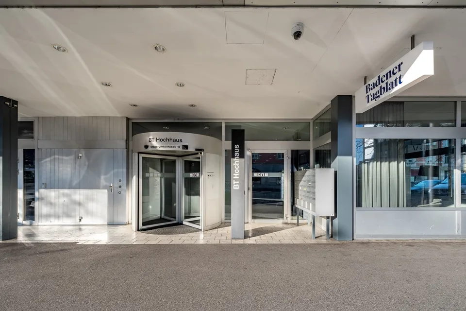 Spazio per uffici situato centralmente nella torre BT rinomata