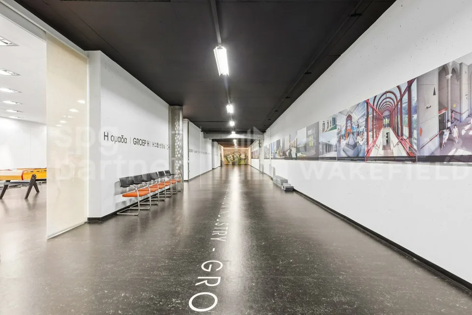 Superficie professionale ristrutturata vicino alla stazione di Meyrin - Grand-Puits 42