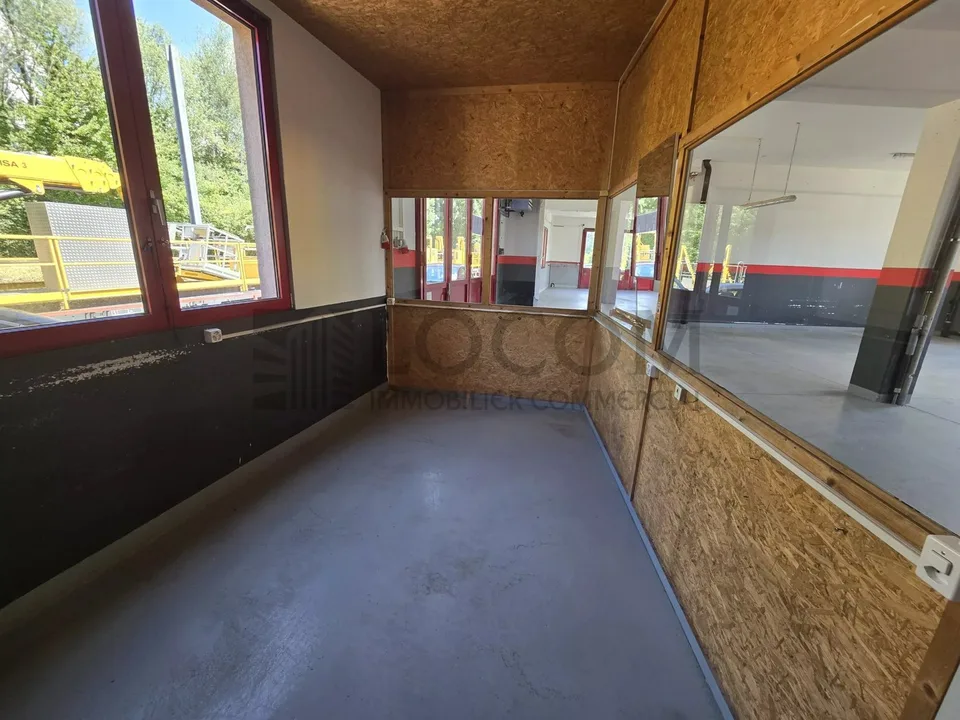 Ampio spazio industriale in affitto a Bussigny – foto 12 di 24