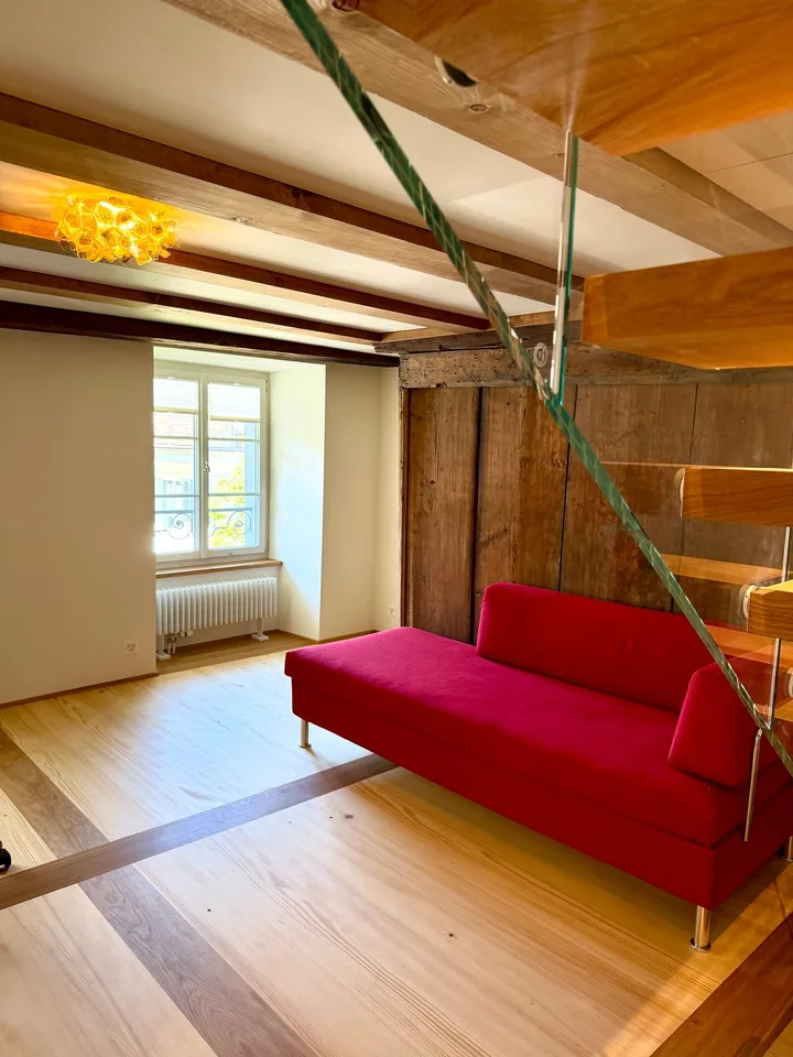 Luxuriöse möblierte Duplex 3.5-Zimmer-Wohnung mit Service in der Altstadt von Luzern – Foto 6 von 12