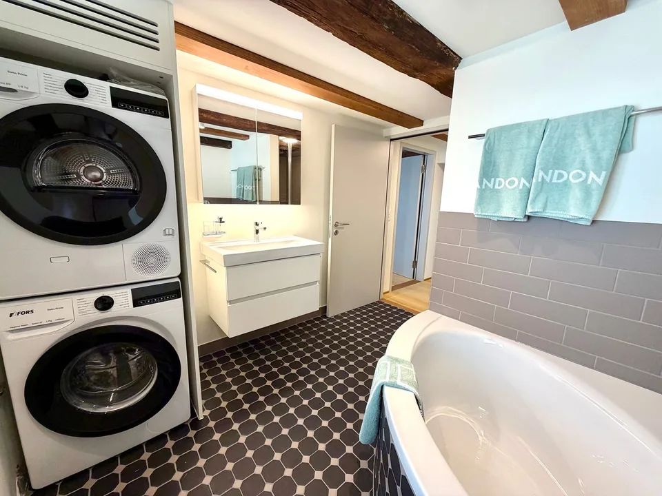 Luxuriöse möblierte Duplex 3.5-Zimmer-Wohnung mit Service in der Altstadt von Luzern