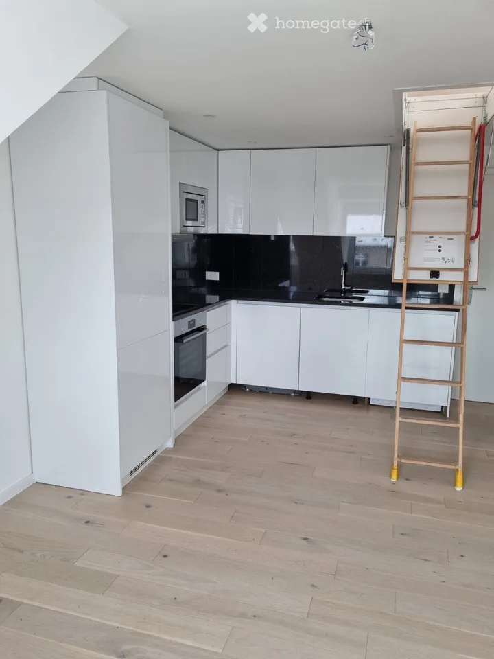 Dachgeschosswohnung - hell und freundlich!