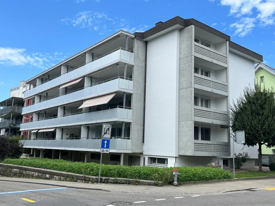 Erstvermietung nach Sanierung 4.5-Zimmerwohnung in Bahnhofsnähe von Herzogenbuchsee