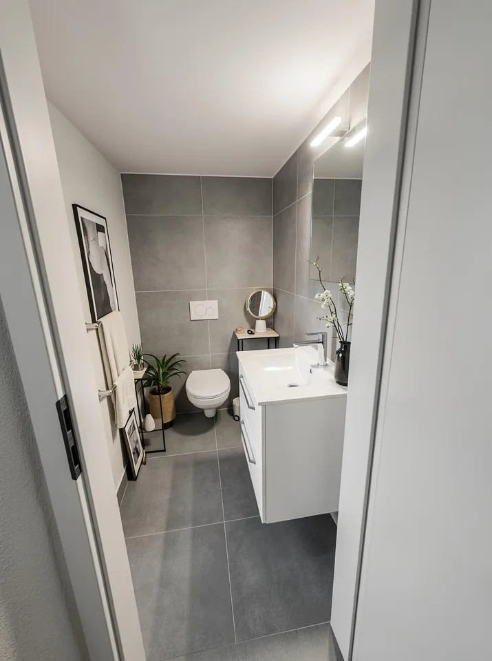 Pièce de loisirs avec entrée privée et WC + lavabo
