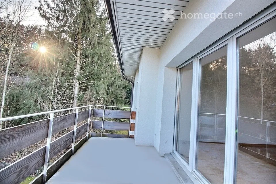 Grand 4.5 pièces avec balcon