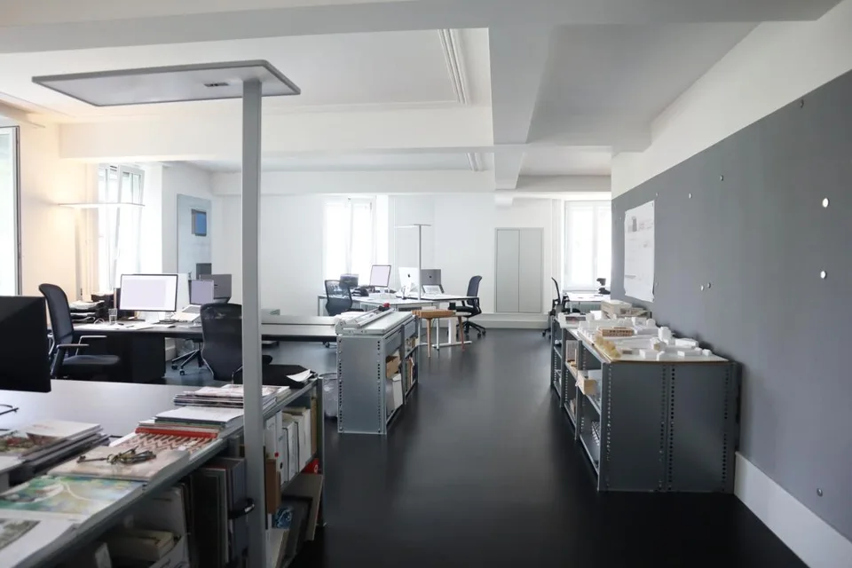 Sehr schöne Büros / Gewerbeflächen von 200 m2 in Delémont