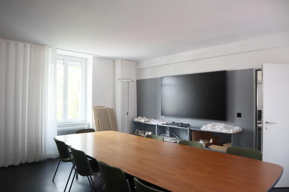 Très beaux bureaux / locaux commerciaux de 200 m2 à Delémont