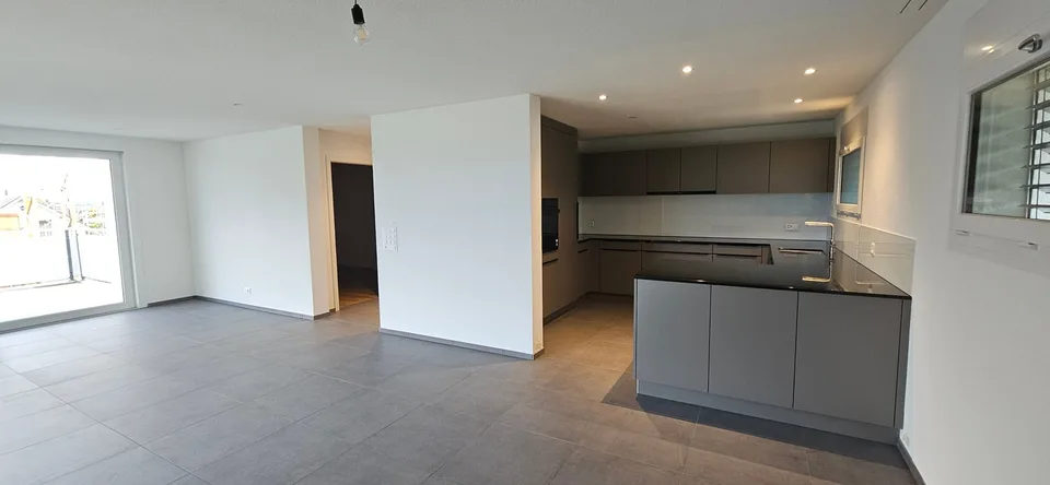 Appartamento moderno di 4,5 locali al 2° piano in una posizione tranquilla a Lommiswil - Prima locazione – foto 10 di 31