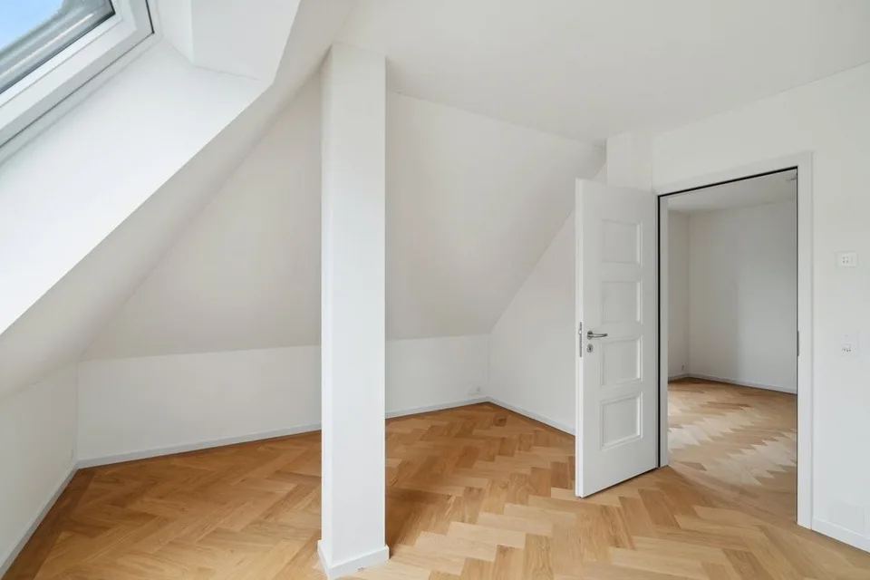 Grosszügige Wohnung nähe Kunsthaus und See