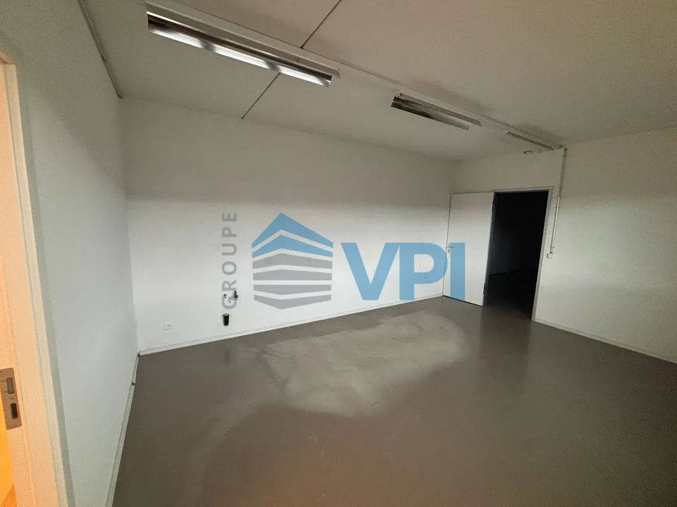 Nyon - Locaux artisanaux de 331m2 au 1er étage