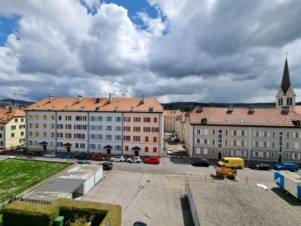 01184 - Appartamento 2 locali - Temple-Allemand 105 - La Chaux-de-Fonds