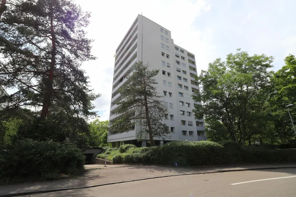 Nähe Lindenplatz, Allschwil - Auto-Einstellplätze zu vermieten