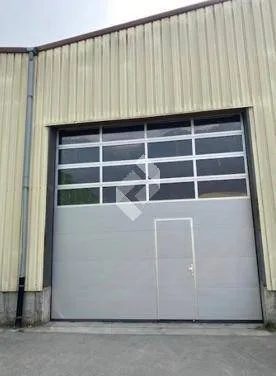 Halle de stockage à louer dans la zone artisanale et industrielle – photo 7 sur 9