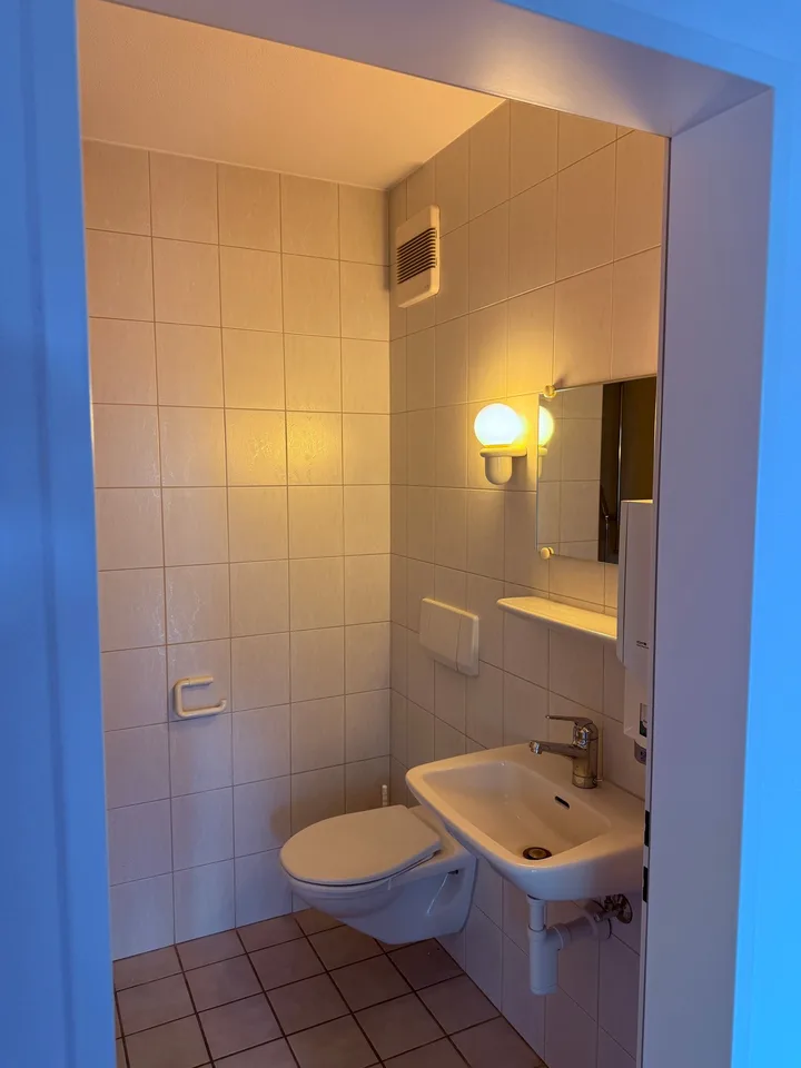 Modernes Büro (17m2) in Rafz zu vermieten, Raum Nr. 1.2
