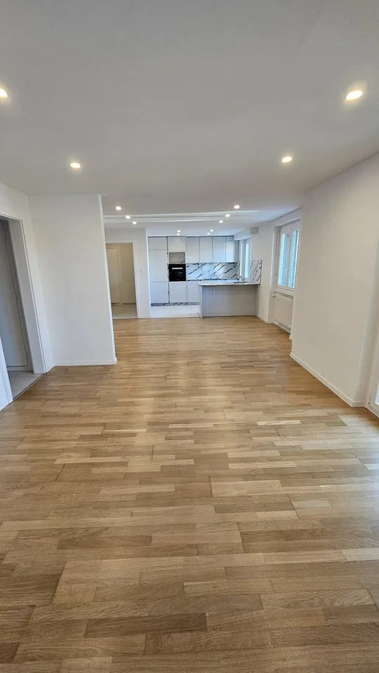 05740 - Appartement 4½ pièces 1er loyer net offert - Grand-Rue 30 - Les Brenets