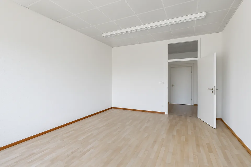 Espace de bureau diversifié et divisé à louer à Zuzwil !