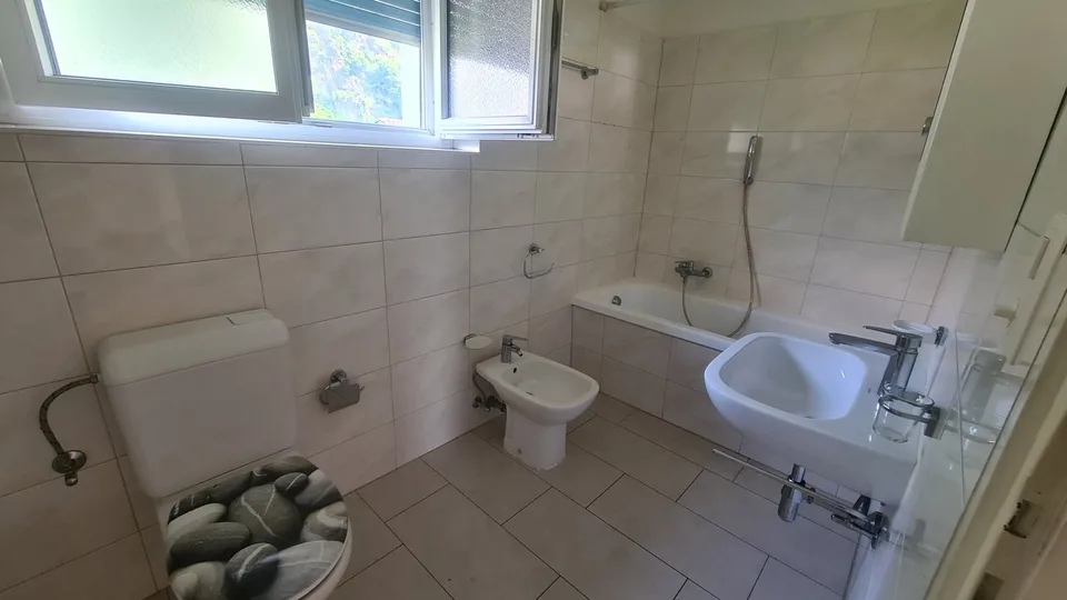 Casa Lamberti, via della Chiesa 6, Castione – foto 6 di 11