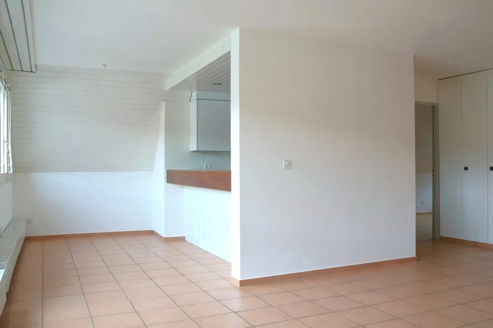 Affascinante appartamento a maisonette di 3 locali a Biel-Benken