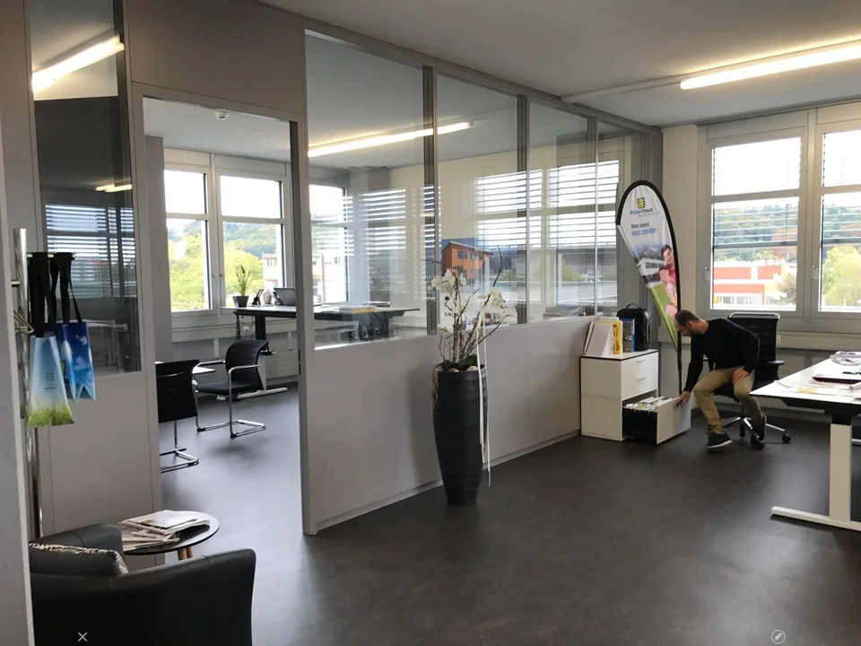Bureaux/Locaux commerciaux 3e étage 160m2