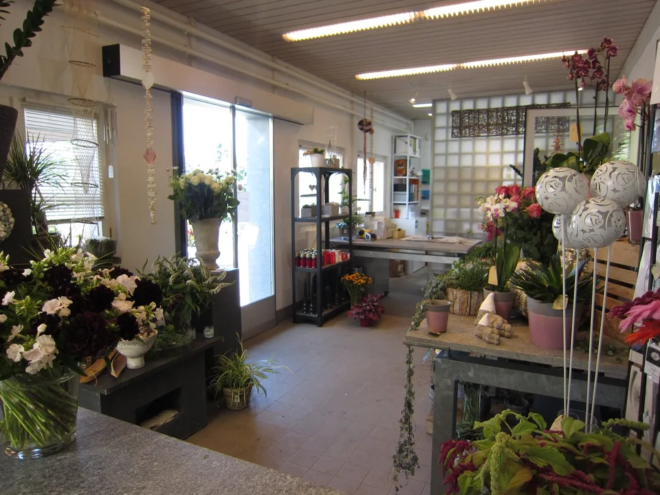 Magasin de fleurs au cimetière de Rosenberg à Winterthur - offre de nombreuses opportunités